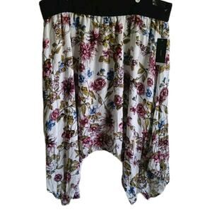 Robert Louis Ivory Floral Asymmetrical Midi Skirt 3X